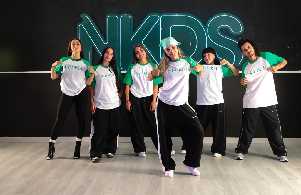 foto grupo de profesores escuela de danza